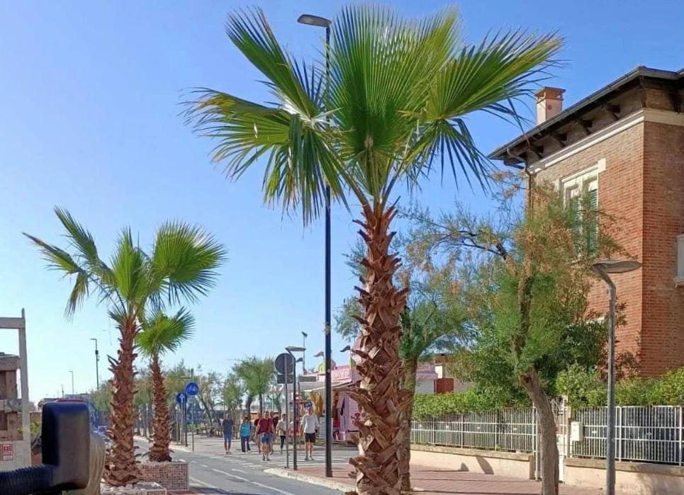 Appartamento In Villa Pesaro Extérieur photo