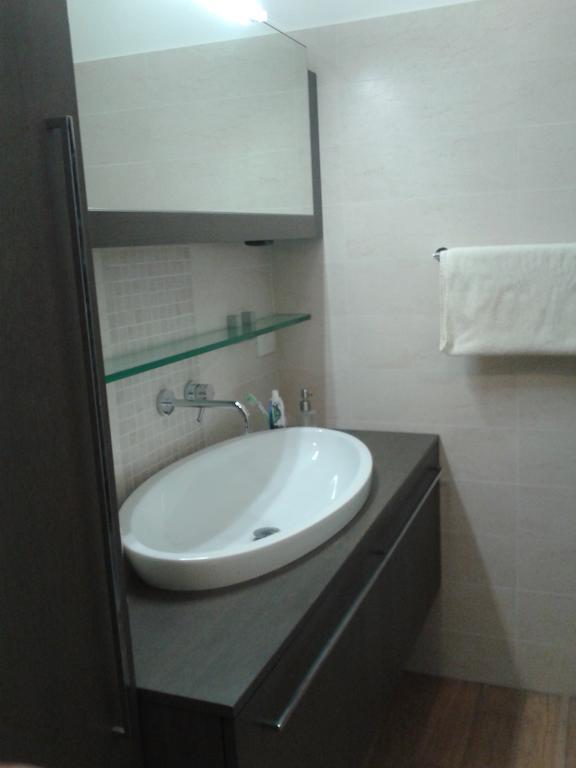 Appartamento In Villa Pesaro Chambre photo
